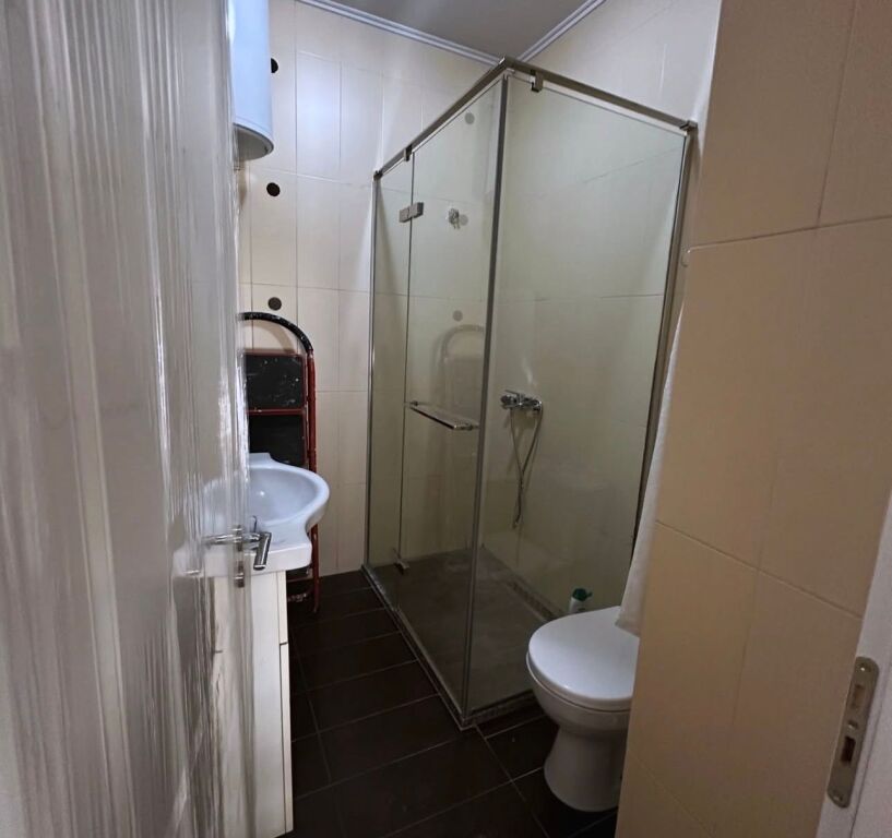 2+1 Apartment for rent near the Artistic High School!
