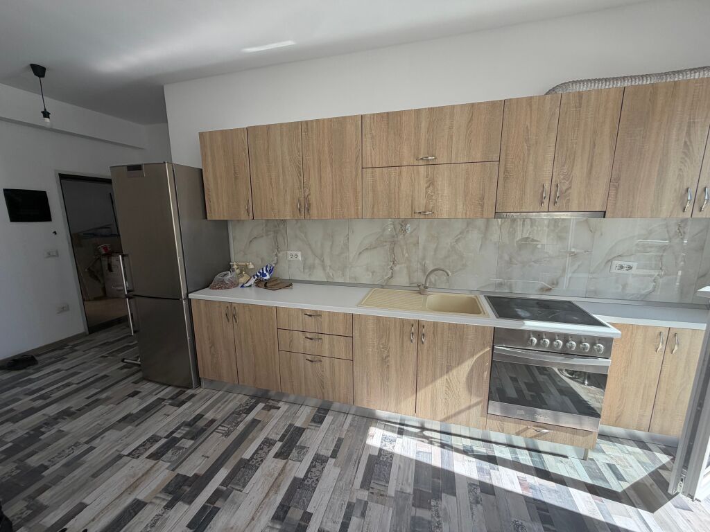 1+1,kat 6 pa ashensore,vasil shanto 700 euro