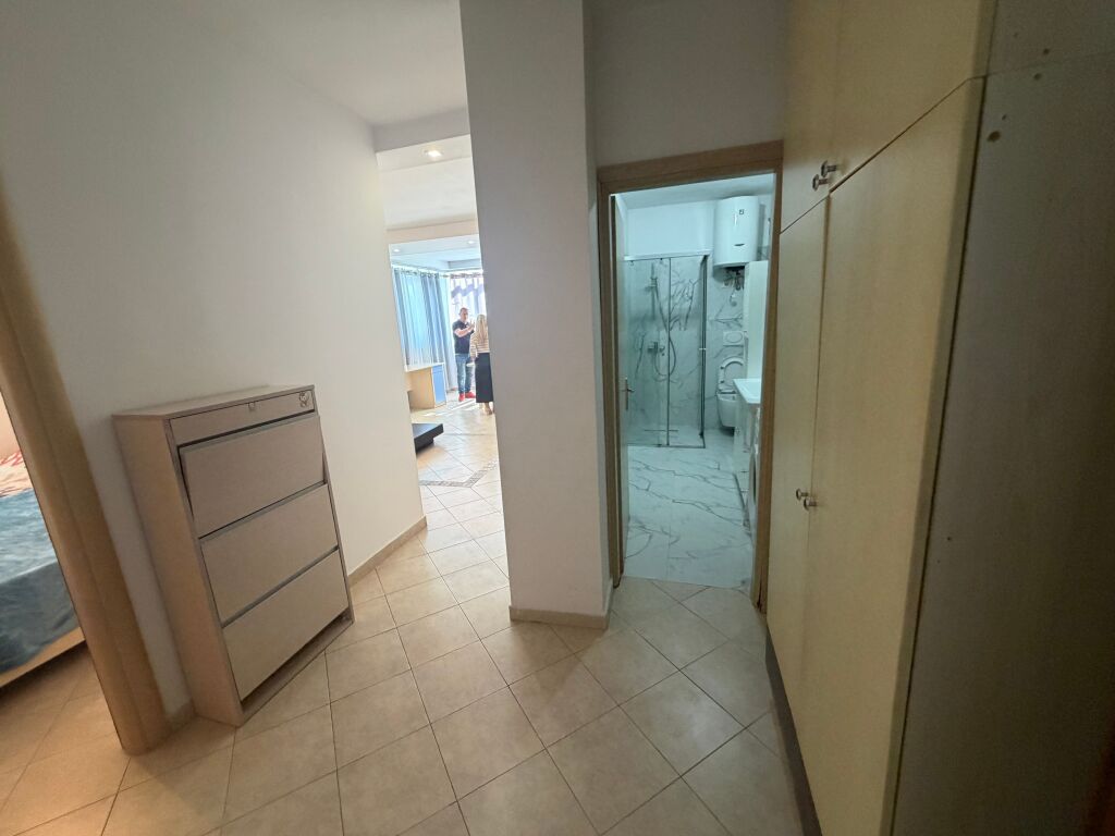 1+1,kat 6 pa ashesore,vasil shanto,600 euro