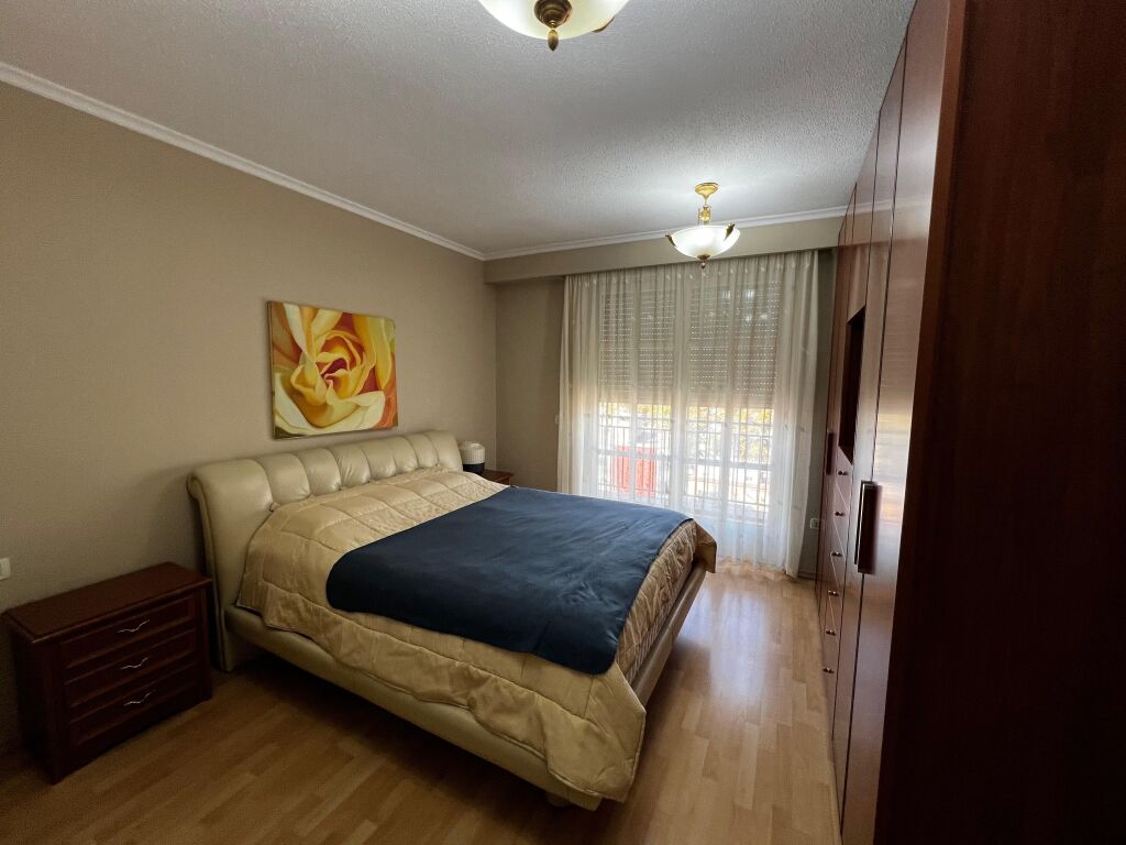Apartment 2+1 for rent in Bllok.