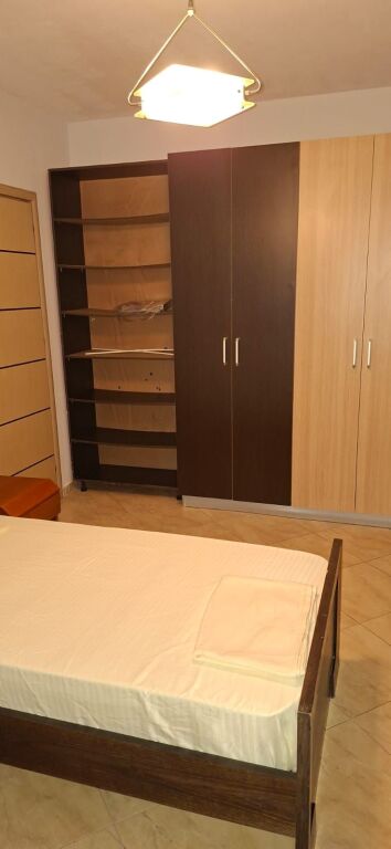 APARTAMENT 2+1 ME QIRA KOMPLEKSI KIKA