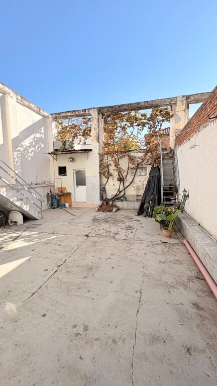 For rent first floor of a private house 2+1+ parking space, Near Foto Durresi