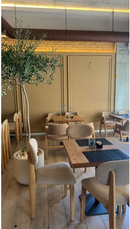 For sale, Business Premises, Fiori Di Bosco Complex, Tirana