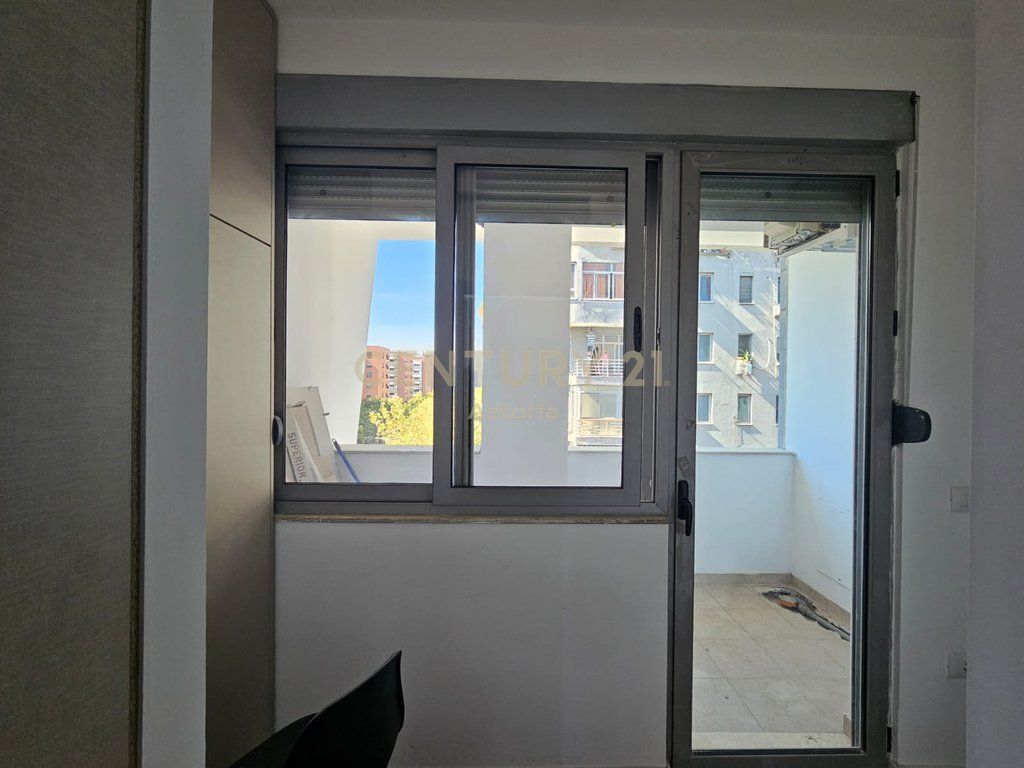 Apartment 1+1 for rent for office/business