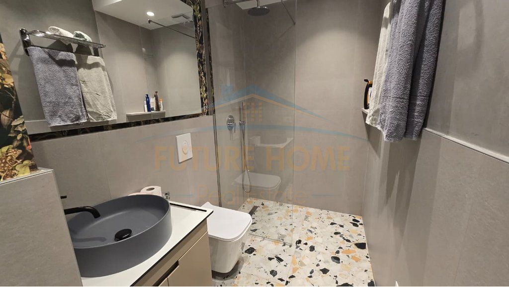 Rent, Apartment 2+1, Bllok Tirana.