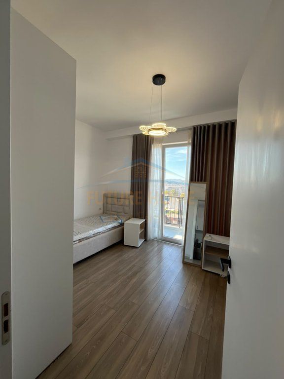 Shitet, Apartament 1+1+Verande, Kamëz, Tiranë.