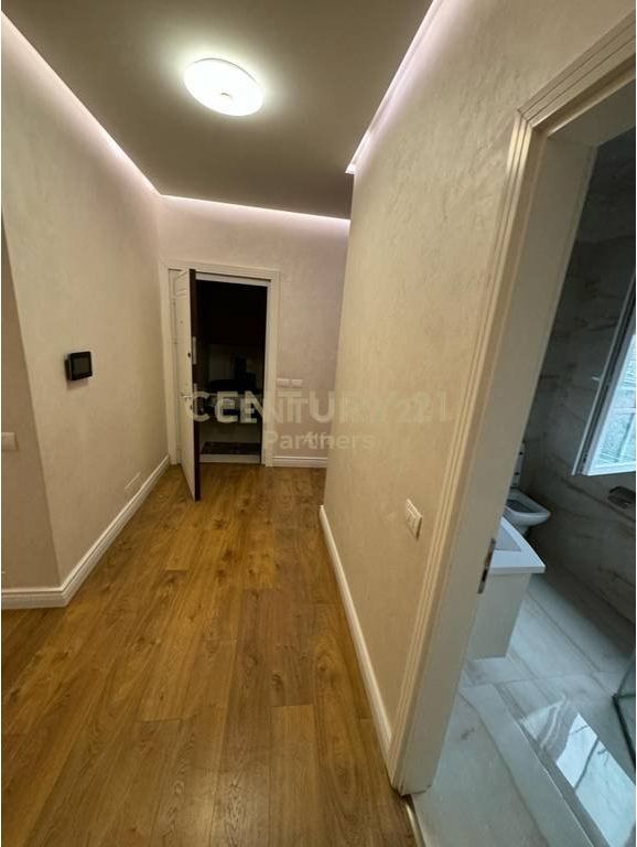 🏡 JEPET ME QIRA PENTHOUSE LUKSOZ NË FRESK /Muaj 90,000 Lekë /Muaj