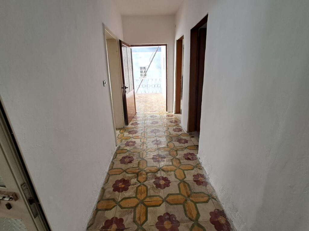 Private House in the Center of Durres – Ideal for Development