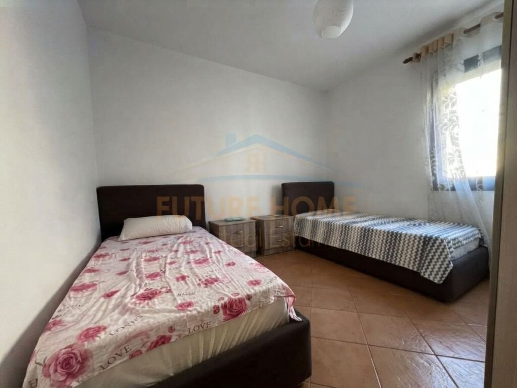 Shitet, Apartament 2+1+2+Post parkimi, Kopshti Botanik, Tirane