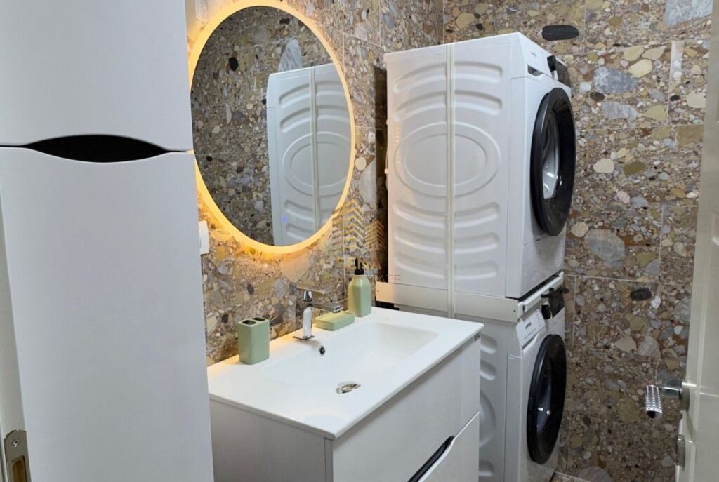 Qira, Apartament 2+1+2+blk,Liqeni i Thate, 90.000 Leke/muaj