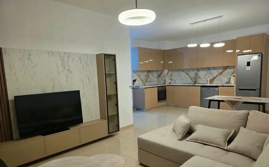 APPARTAMENTO IN AFFITTO 2+1 VIA DIBRA 70.000 LEKE FH-96303