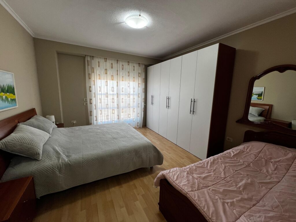 Apartment 2+1 for rent in Bllok.