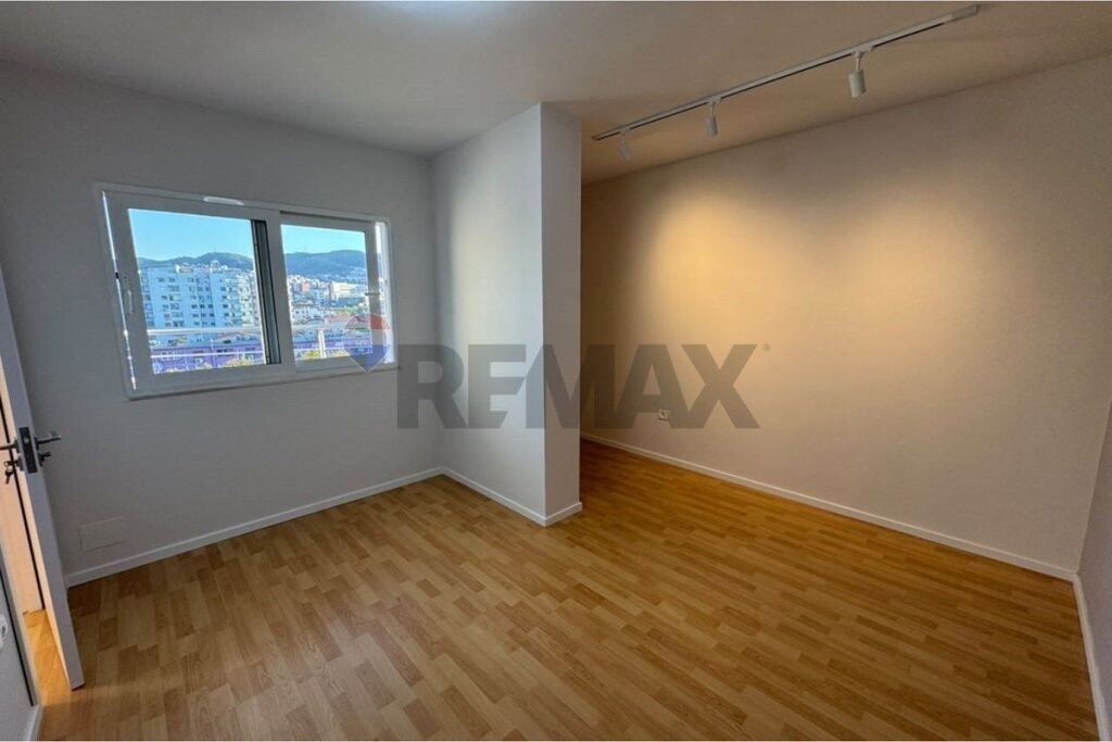 Appartamento 1+1 in vendita al Complesso Delijorgji, Tirana