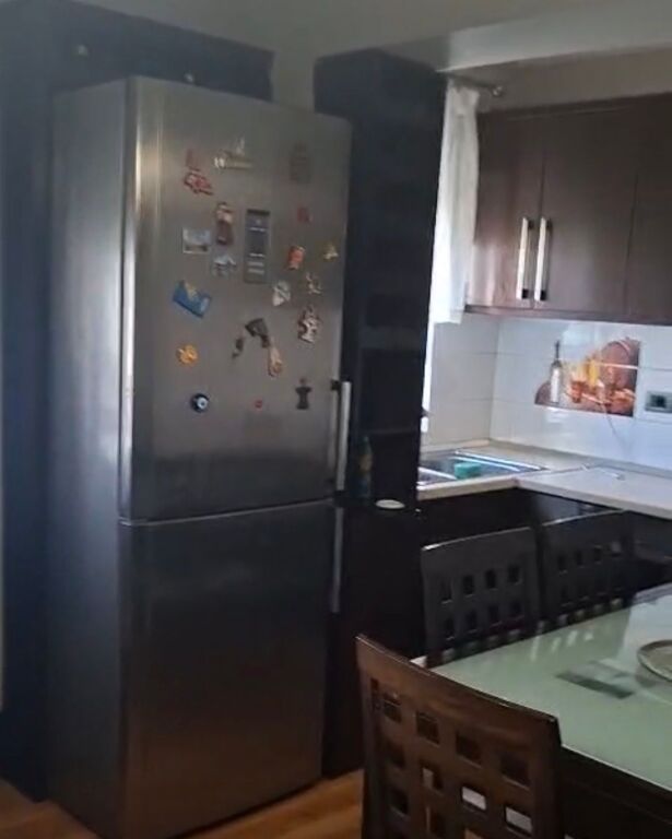 Apartament 1+1 me qira prane Rruges se Elbasanit