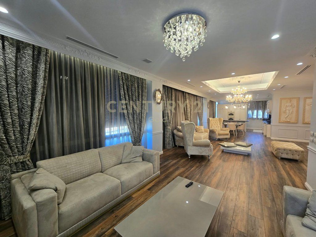 Unique Penthouse + 2 Parking Spaces for Sale at Selvia, Dibra Street!