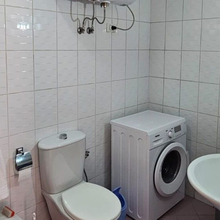 🏡✨ SHITET APARTAMENT 2+1+2 – QENDËR TIRANË