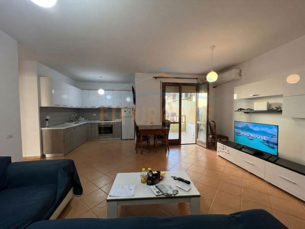 Shitet, Apartament 2+1+2+Post parkimi, Kopshti Botanik, Tirane