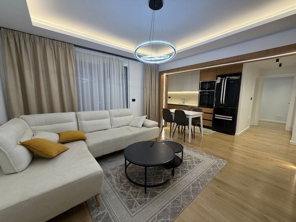 ✨ Jepet me Qira Apartament Luksoz 1+1 📍 Piazza, Sheshi Skënderbej
