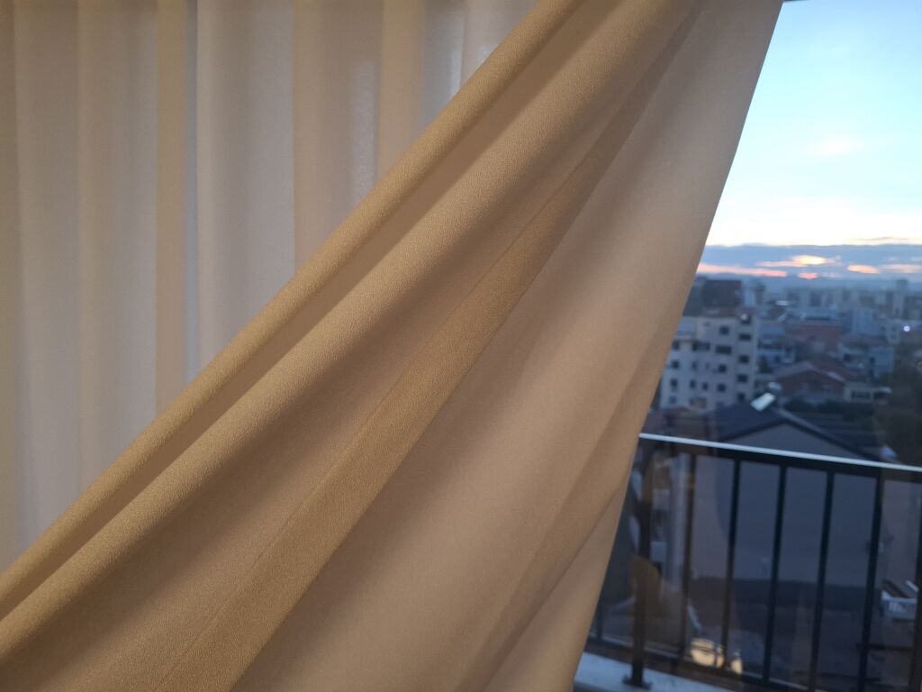 🏠 APARTAMENT 2+1 ME QIRA – RRUGA E DIBRËS