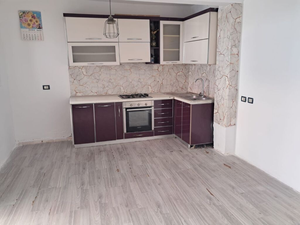Private House in the Center of Durres – Ideal for Development