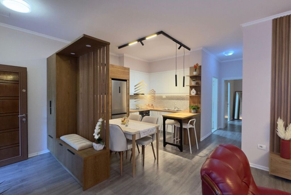 Qira, Apartament 2+1+2+blk,Liqeni i Thate, 90.000 Leke/muaj