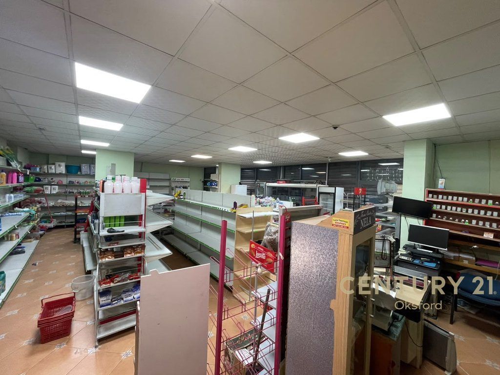 COMMERCIAL SPACE 95m2 FOR RENT IN YZBERISHT