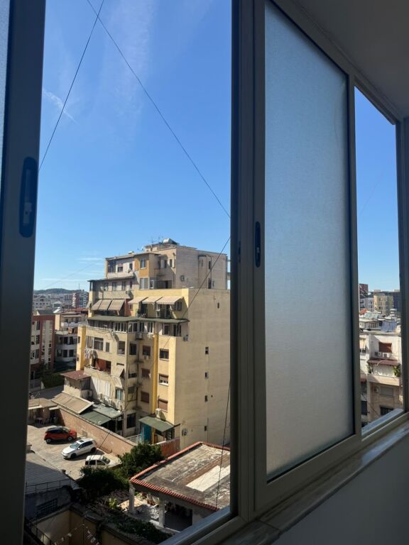 Apartment 1+1 per qera Rruga e Kavajes