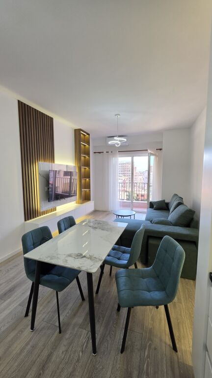 Apartament me qira 2+1 Kompleksi Aura