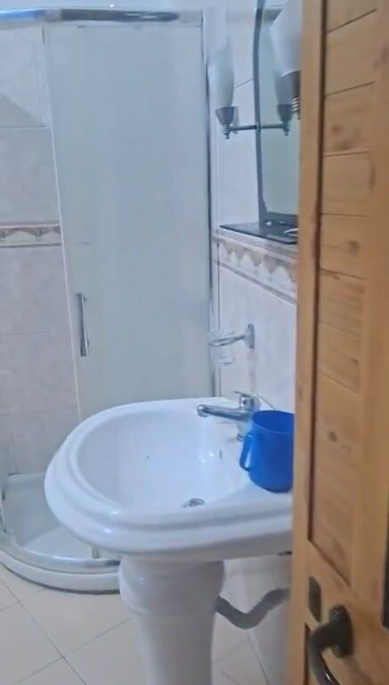 AP. 2+1 me qera, Vilat Gjermane