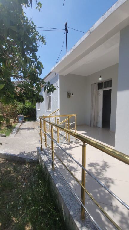 🏡 SHITET SHTËPI PRIVATE – PRANË QENDRËS SË KAVAJËS  