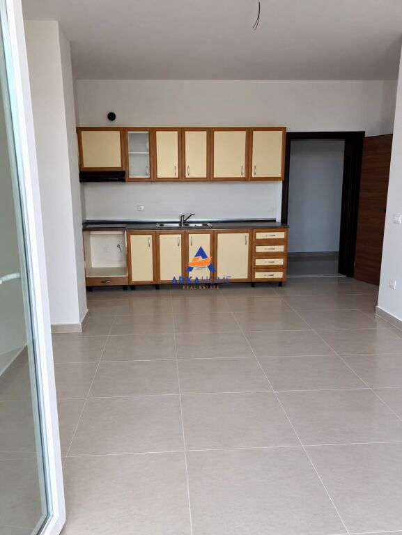 APPARTAMENTO IN AFFITTO 1+1+VERANDA 'ASTIR' 30.000 LEKE