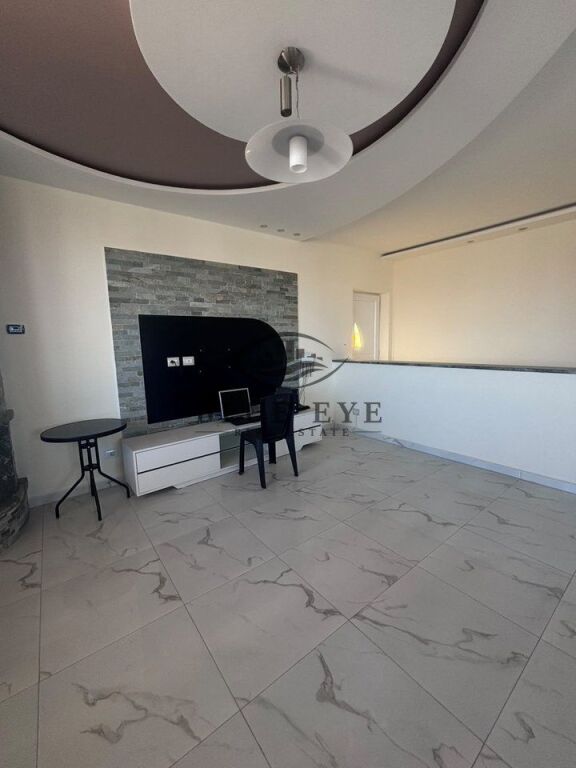 Apartament 3+2 Me Qira në Lagja nr.17, Durrës.
