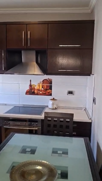 Apartament 1+1 per qera Rruga e Elbasanit !