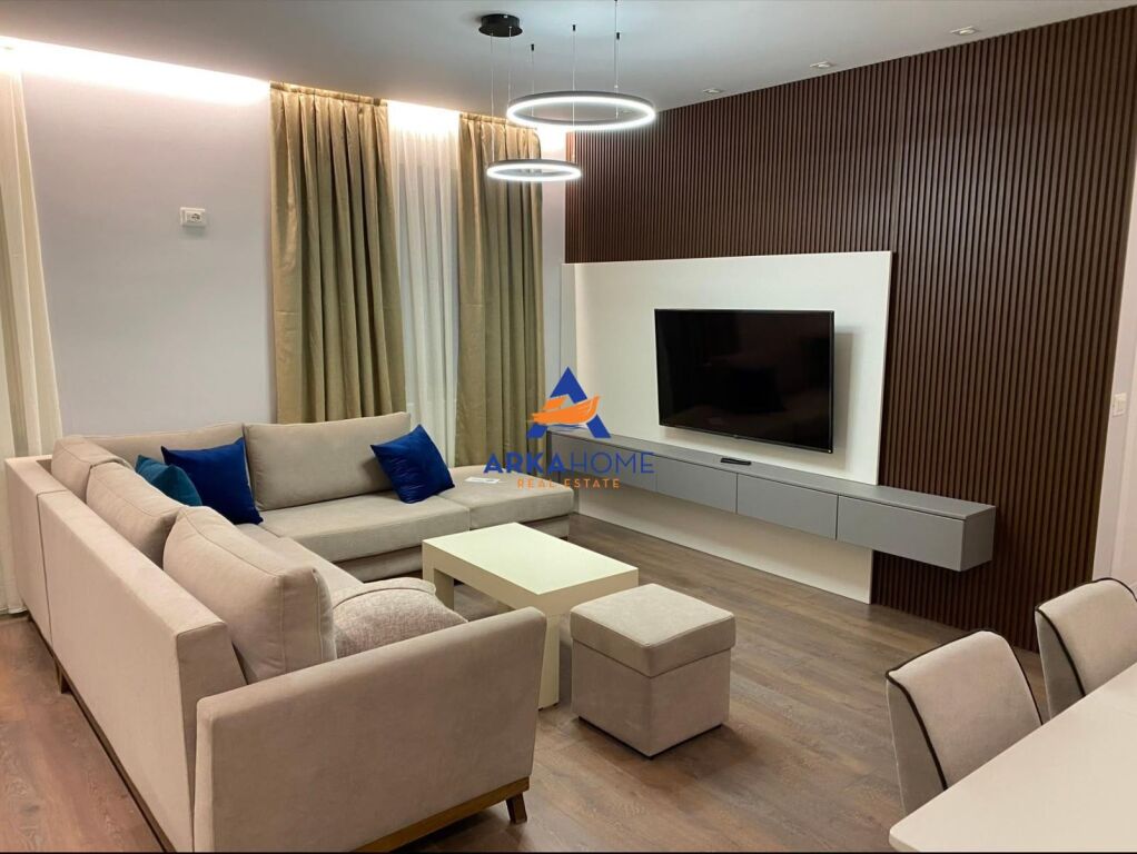SHITET APARTAMENT 2+1+BALLKON "LIQENI I THATË,SIPER RADISSON HOTEL " 264.999 EURO