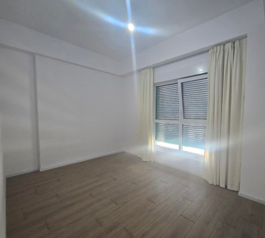 Apartament ne shitje te kompleksi Sinani