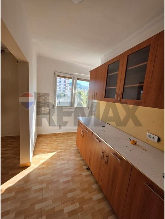 Appartamento 1+1 in vendita in Via Irfan Tomini, Tirana