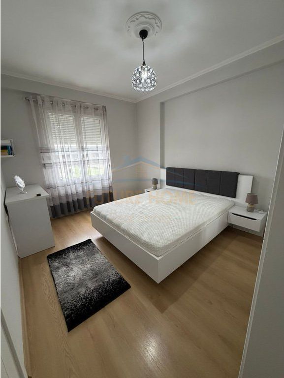 Shitet, Apartament 3+1, Kamëz, Tiranë.