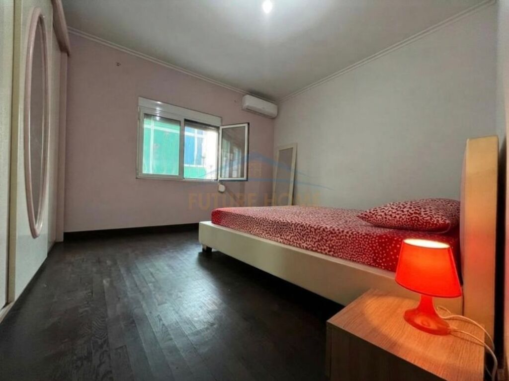 Qera, Apartament 2+1, Komuna E Parisit.Tirane