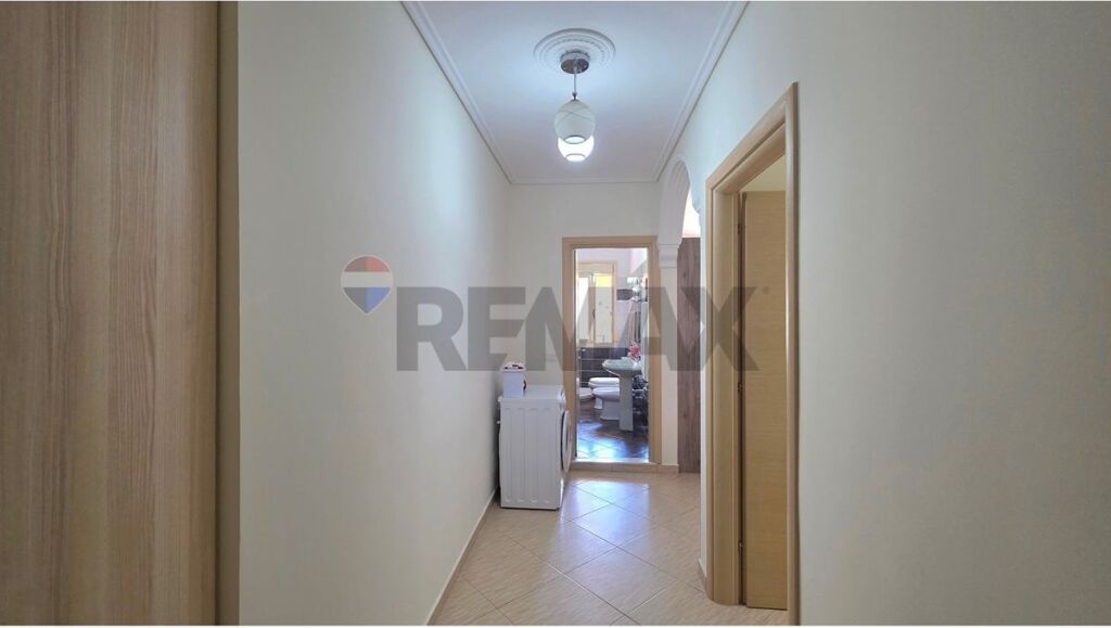 Apartament 1+1 me qera ne Lungo Mare,pas Hanover