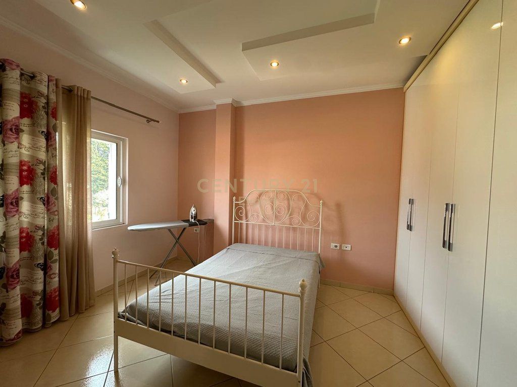 Apartament 3+1+2 Per Qira Tek Vilat Gjermane. 650 € /Muaj