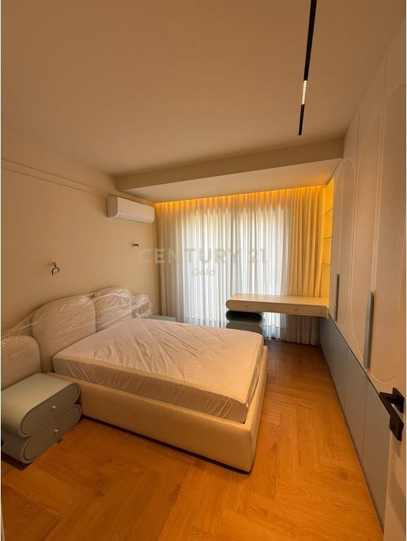 JEPET ME QERA APARTAMENT PREMIUM 2+1+2+POST PARKIMI TE KODRA E DIELLIT 2 RESIDENCE !