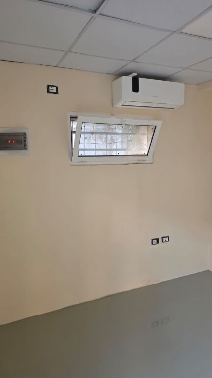 Qera | Ambjent Biznesi/Dyqan | Lagjia 11 Durres | 250 €/muaj