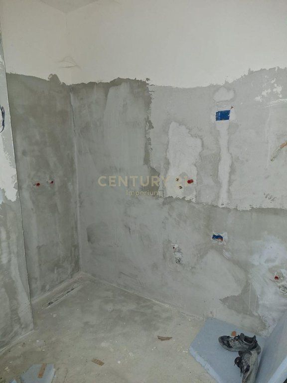 Appartamento con 1 camera da letto + veranda di 40 m² | Palladium Residence!
