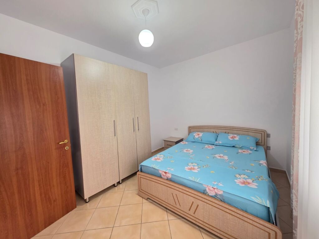 Apartament 1+1 me qera, Radhime
