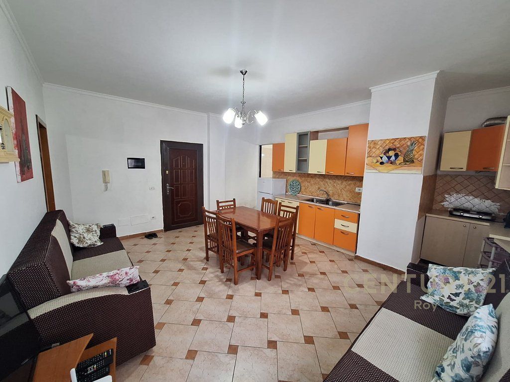Shitet Apartament 1+1 Me Vija e Pare me Pamje Deti Anesore te Shkembi Kavajes!!.