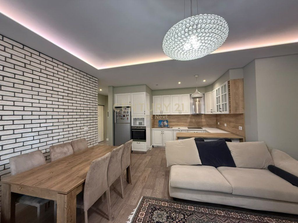 Apartment 2+1 for Rent near the Ballet School 820 € /Month 75,000 Lek /Month