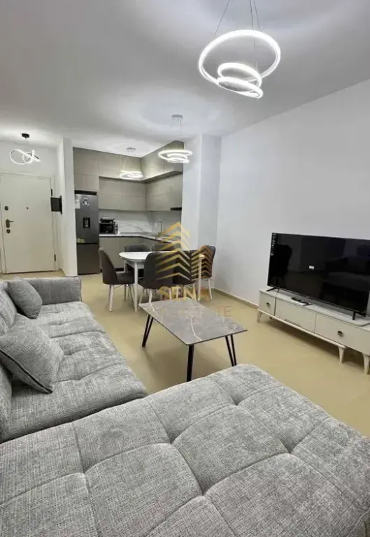 Qira, Apartament 2+1+2+Blk, Ish Parku i Autobuzeve, 700 Euro/Muaj