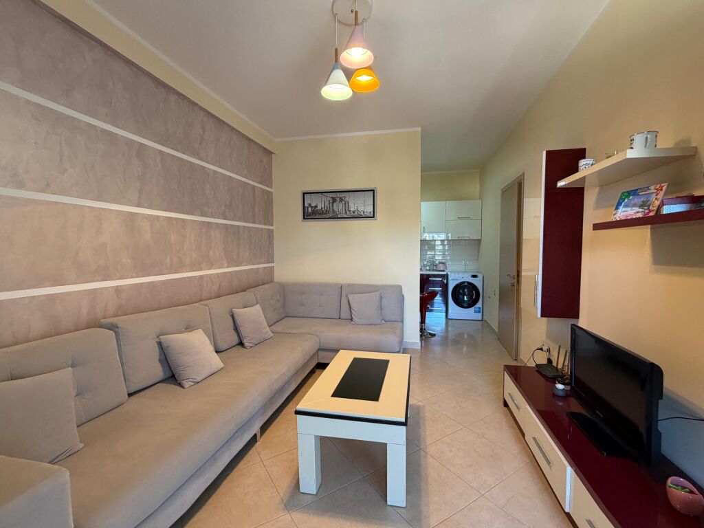 APARTAMENT 2+1+2WC ME PAMJE DETI ME QERA AFATGJATE - UJI I FTOHTE, MARINA BAY, VLORE