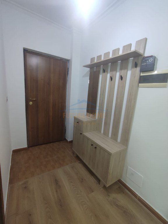 Qera, Apartament 1+1, Komuna e Parisit, Tiranë