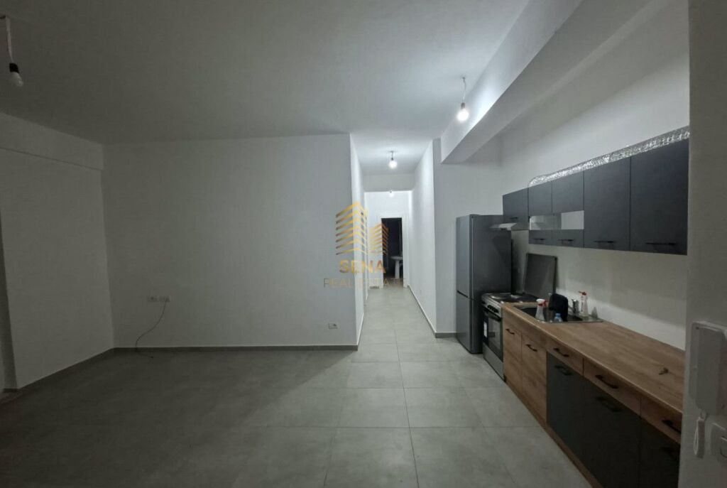 Qira, Apartament 2+1+Blk, 5 Maji, 45.000 Leke/muaj